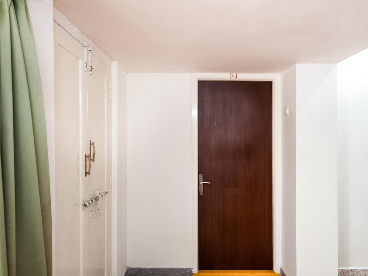 Oyo 76129 Rk Inn Guntūr エクステリア 写真